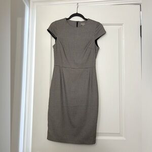 NWT Houndstooth sheath dress XS